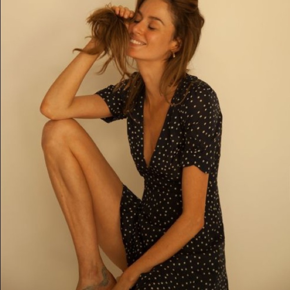 Réalisation Par The Ozzie Dress - Navy Star XS